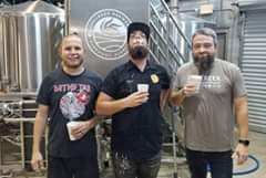 We collabed with our friends at Suncreek Brewerythis weekend! Apricot Milkshake…