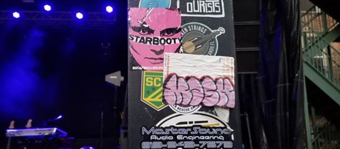 Alyse found a Broken Strings sticker at Jannus Live in St. Pete! #musiclovers #CFLbeer