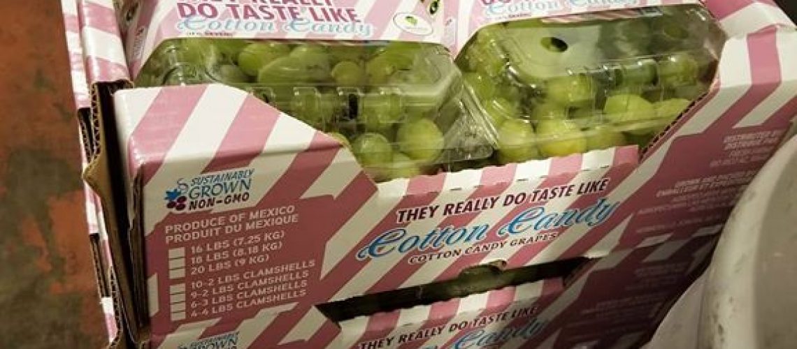 Charles bought 126lbs worth of cotton candy grapes before they were all gone #beerporn